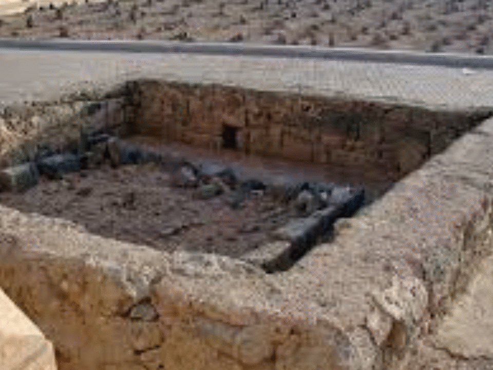 Honoring Umm al-Banin (R.A) — a symbol of devotion, sacrifice, and loyalty.