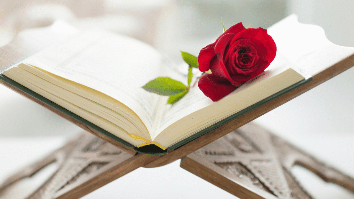 Buy Quran Online in Sahiwal – Fast, Easy & Authentic Delivery