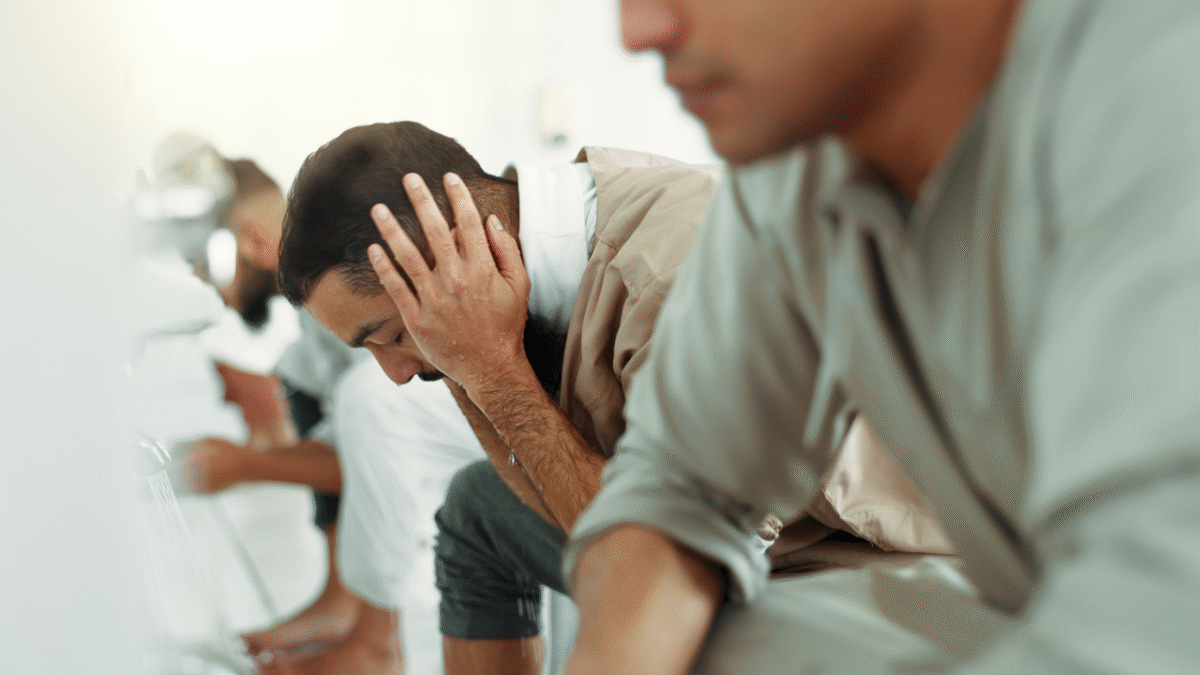 Can we read Quran without wudu? Discover Islamic rulings, scholarly views & practical guidance at Quraan.pk