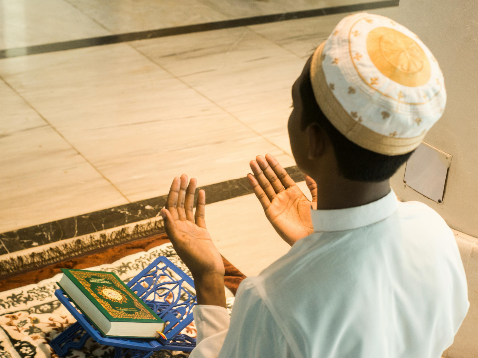 27th Ramzan—Laylat-ul-Qadr, the night that can change everything. Pray deeply and seek Allah’s mercy.